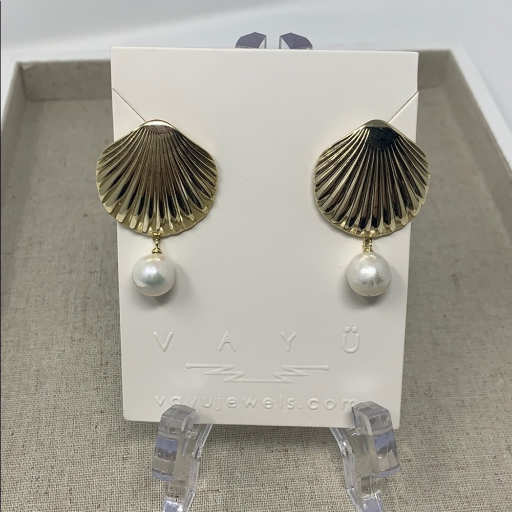 Gold Shell Earrings with Pearls